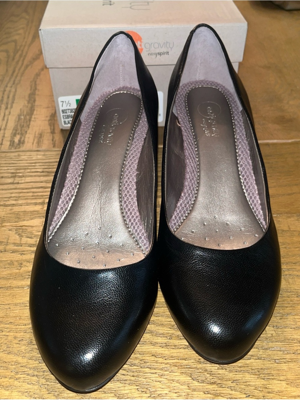 Easy Spirit Women's Black Leather Pumps Size 7.5 Wide Heels - Picture 3 of 12